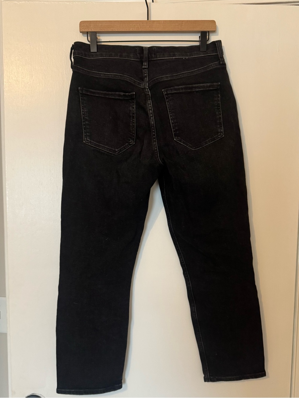 Agolde Riley Crop Jeans - Picture 5 of 8
